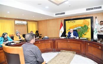 محافظ الفيوم يوجه بتوفير فرص عمل بشركات ومصانع القطاع الخاص لذوي الهمم