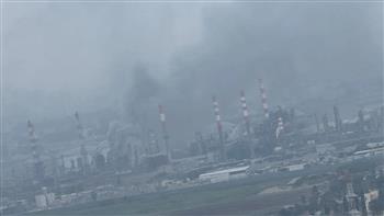 صاروخ إيراني يصيب منشآت نفطية في حيفا شمال إسرائيل