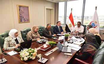 «الصحة» تُسرّع التنفيذ في 17 مشروعًا قوميًا وتدفع التحول الرقمي بالمحافظات