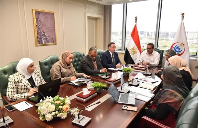 «الصحة» تُسرّع التنفيذ في 17 مشروعًا قوميًا وتدفع التحول الرقمي بالمحافظات