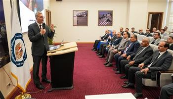 وزير البترول يكشف خطة خمسية لزيادة إنتاج النفط والغاز