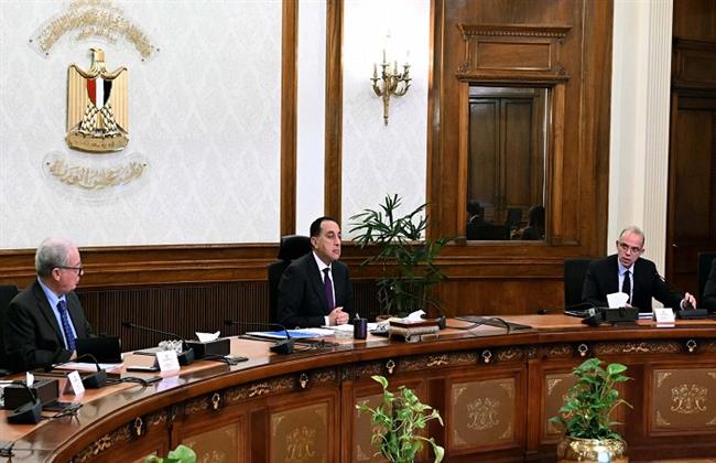 مدبولي: الدولة تولي اهتمامًا بالغًا لتمهيد الطريق للقطاع الخاص باعتباره شريكًا أصيلًا في قيادة قاطرة التنمية