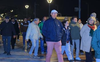 19 سائحًا ألمانيًا يزورون ممشى كورنيش مدينة بني سويف خلال رحلتهم النيلية بين القاهرة وأسوان