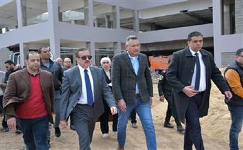 محافظ بورسعيد ونائب رئيس شركه وادي النيل يتابعان مستجدات العمل بستاد النادي المصري