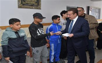 محافظ بورسعيد يزور جمعية رمسيس لرعاية الأيتام ويقدم التهنئة بمناسبة عيد الفطر 