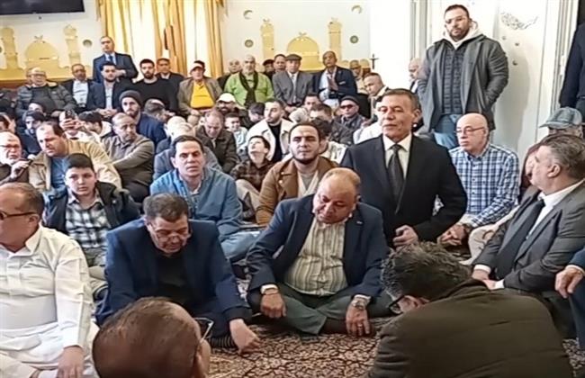 آلاف المسلمين في النمسا يؤدون صلاة عيد الفطر المبارك