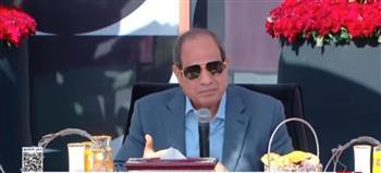"أنتم على دماغنا".. الرئيس السيسي: لا ننسى أبدًا جميل أسر الشهداء والمصابين