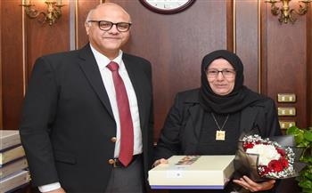 محافظ الإسكندرية يكرّم أسر الشهداء بمناسبة عيد الفطر المبارك