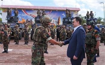 القائد العام للجيش العراقي يستعرض جاهزية تشكيلات القوات المسلحة