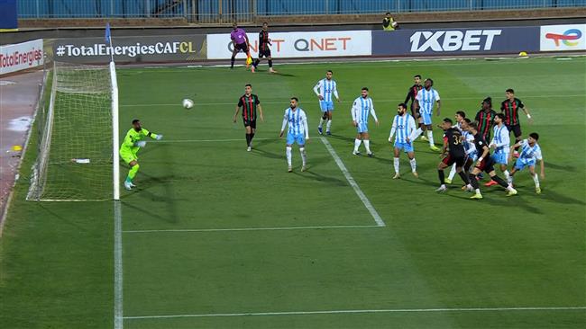 دوري أبطال أفريقيا.. الجيش الملكي يضيف الهدف الثاني في مرمى بيراميدز