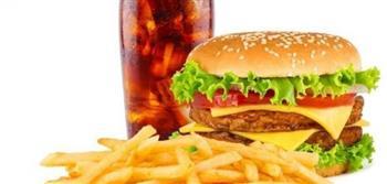 احـذروا‭ ‬مـن‭ ‬فــخ‭ ‬الوجبات‭ ‬السريعة