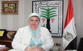 الدكتورة سحر السنباطي تتابع العمل بخط نجدة الطفل خلال أيام عيد الفطر المبارك