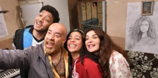 محمد سعد يفتتح سباق عيد الفطر بـ "فاميلي بيزنس" بهذه الإيرادات..تفاصيل