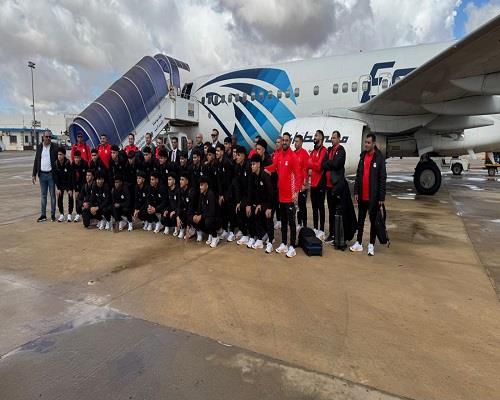 بعثة منتخب الناشئين تصل ليبيا والقنصل العام في استقبالها   