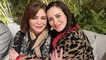 إلهام شاهين تُثني على مسلسل "حكاية نرجس" وتسلط الضوء على موهبة ريهام عبد الغفور