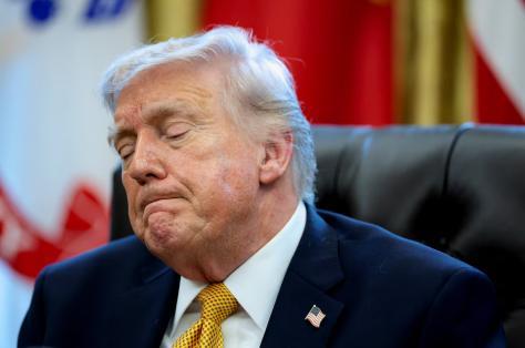 ترامب: سنبدأ بتدمير أكبر محطات الطاقة بإيران إذا لم تفتح مضيق هرمز