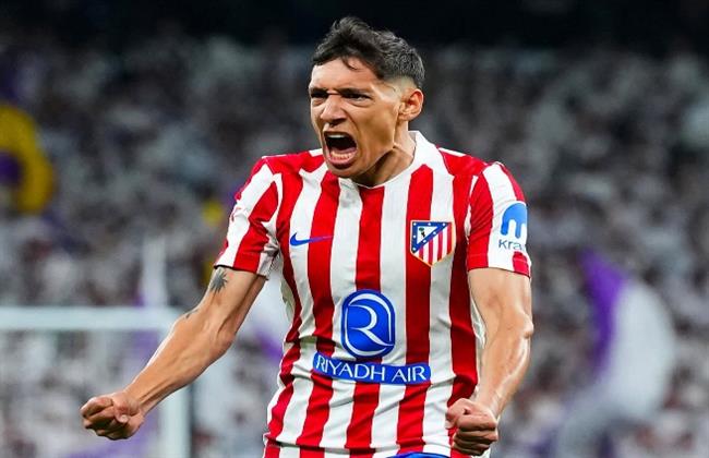 الدوري الإسباني.. أتلتيكو يشعل ديربي مدريد ويسجل التعادل في الريال  