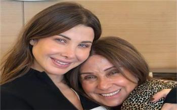 نانسي عجرم تهنئ والداتها بعيد الأم برسالة مؤثرة 