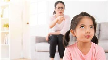 للأمهات.. علامات تشير لتأثر طفلك بصديق سام وطرق التعامل معه