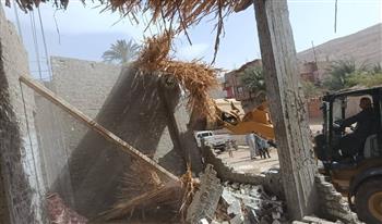 إزالة 24 حالة تعد على الأراضي الزراعية بقرى مركز سوهاج