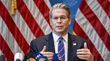 وزير الخزانة الأمريكي: ترامب يستخدم “لغة القوة” مع إيران وقد يصعّد لخفض التوتر