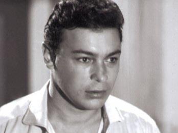 «الولد الشقي» الذي لم يشيخ.. السينما المصرية تحتفي بذكرى ميلاد أحمد رمزي