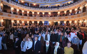 بحضور جماهيري كامل العدد.. مسارح البيت الفني للمسرح تحتفل بعيد الفطر 