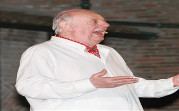 داريو فو.. الكاتب الإيطالي الحائز على نوبل الذي جسّد المسرح المرتجل