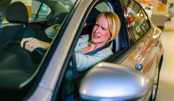 هل تجدين صعوبة عند أختيار مكان لركن سيارتك؟.. إليكِ أبرز ما يميزك