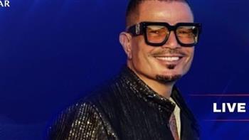 عمرو دياب يستعد لحفل جديد في قطر ويحقق رقمًا قياسيًا في Billboard Arabia