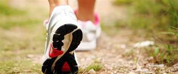 المشي ضرورة  لانقاص الوزن بعد العيد