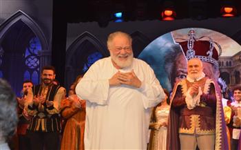 مسرح عيد الفطر 2026| إقبال جماهيري ودور العرض ترفع لافتة «كامل العدد».. صور