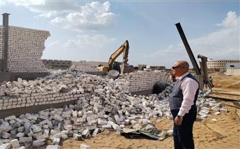 إزالة ٢٠ حالة تعدي بالبناء المخالف على الأراضي الزراعية بمحافظة الشرقية 