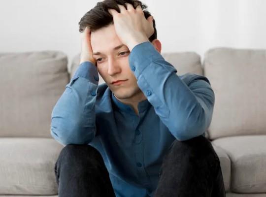 الفرق بين القلق واضطراب القلق 