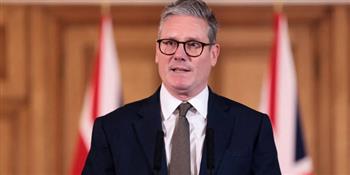 ستارمر يؤكد خطورة استمرار اعتداءات إيران على الأمن والاستقرار