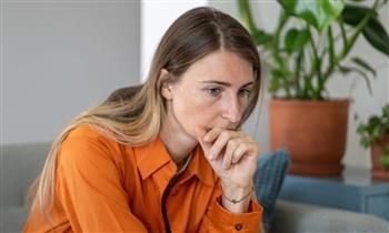 أسباب خفية تدفعكِ للبقاء في علاقات مؤذية دون شعورك