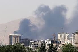 الجيش الإسرائيلي: انفجارات عديدة في تل أبيب ونبحث إن كان القصف بصاروخ عنقودي