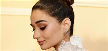 إطلالة حالمة لملك زاهر  في حفل خطوبتها 