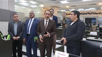 محافظ سوهاج يتابع من مركز سيطرة الشبكة الوطنية تداعيات سوء الأحوال الجوية