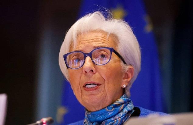 لاجارد تلوّح بتشديد نقدي رغم تجاوز “مؤقت” للتضخم بفعل صدمة الطاقة