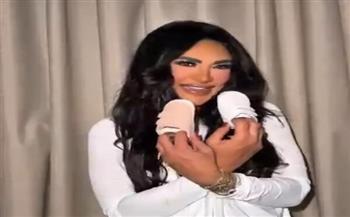 سالي عبد السلام تُرزق بمولودها الأول بعد ولادة مبكرة بسبب مضاعفات صحية