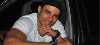 محكمة القاهرة الاقتصادية تؤيد حبس متهمة بسب وقذف الفنان محمد نور