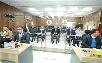  محافظ كفرالشيخ يتابع أعمال كسح مياه الأمطار بمراكز ومدن المحافظة 