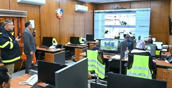 من مركز التحكم والسيطرة.. متابعة على مدار الساعة لرفع تجمعات مياه الأمطار    