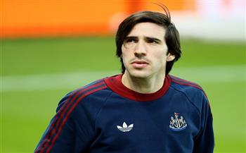 رغم اهتمام كبار البريميرليج.. ساندرو تونالي يفضل العودة إلى الدوري الإيطالي  