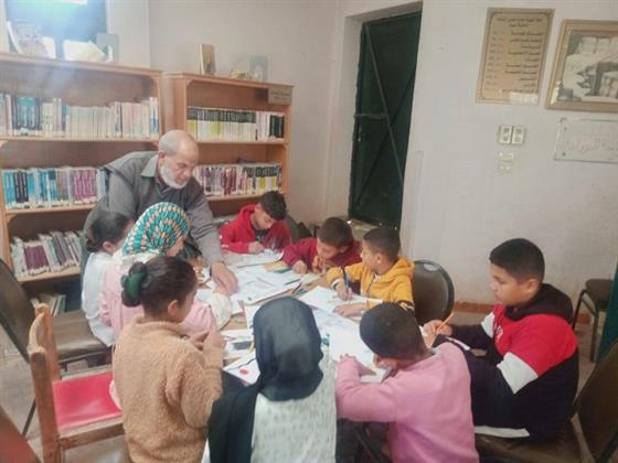  قصر ثقافة الجيزة ينظم ورشة فنون تشكيلية احتفالا بعيد الأم 