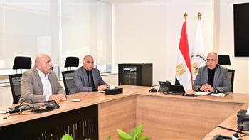 وزير الري يتابع أعمال إزالة التعديات على مجرى النيل ضمن "المشروع القومي لضبط النيل"  