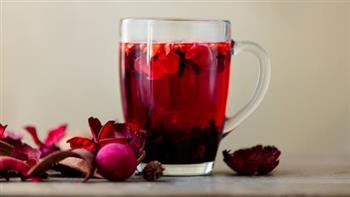 الكركديه فوائد لا تعد