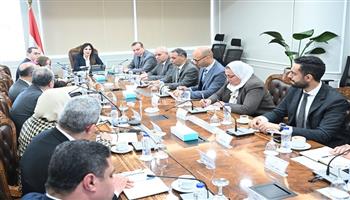 وزيرة الإسكان تتابع خطة طرح وحدات سكنية بنظام الإيجار لتعزيز الحماية الاجتماعية
