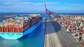 تداول 1000 طن بضائع و190 شاحنة بميناء نويبع البحري